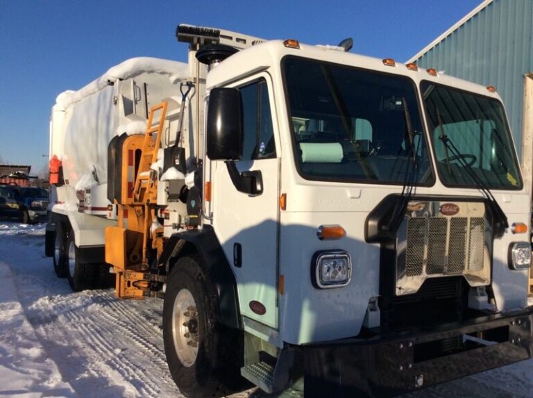 Side Loader Residential Garbage Truck Rental for COVID-19