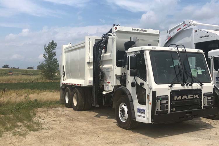 mcneilus side loader garbage truck