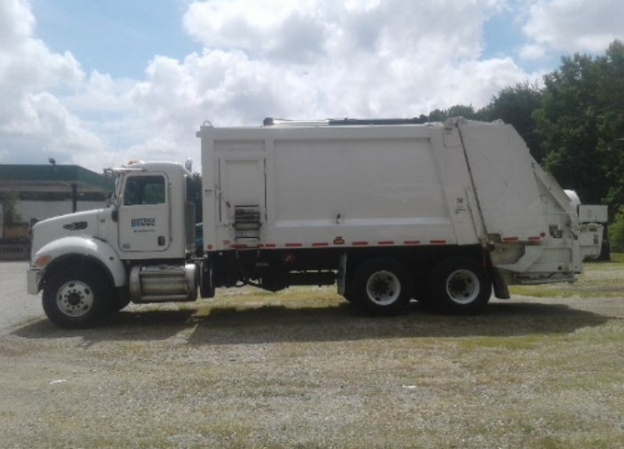2022 Peterbilt 348 Heil DuraPack 5000 25 Yd Paccar PX-9 Rear Loader