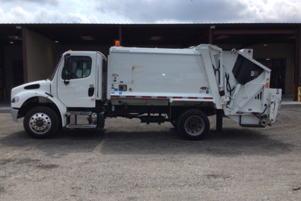 2022 Freightliner M2 106 Curbtender Quantum 11 Yd Cummins B6.7 Rear Loader