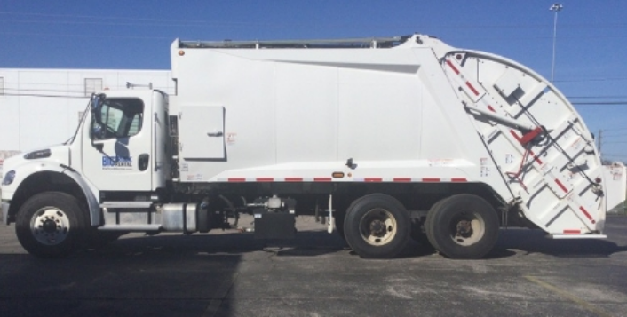 2024 Freightliner M2 106 McNeilus 2511: HD 25yd Rear Loader 25 Yd Cummins L9 Rear Loader