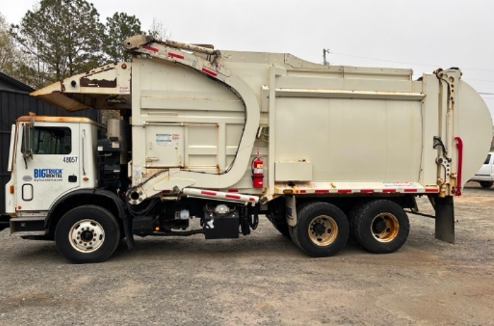 2023 Mack Terrapro 64R McNeilus 4029: Atlantic Front Loader 40 Yd Mack MP7 Front Loader