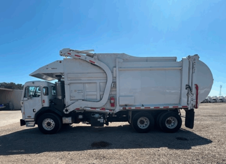 2025 Peterbilt 520 McNeilus 4029: Atlantic Front Loader 40 Yd Paccar MX-11 Front Loader