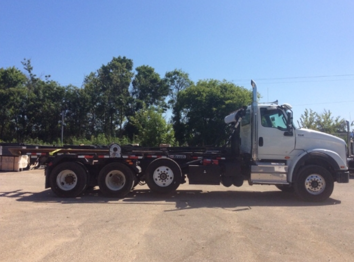 2024 International HX620 Galbreath U5-OR-174 60k lb 35.5" Rails Cummins X15 Roll Off