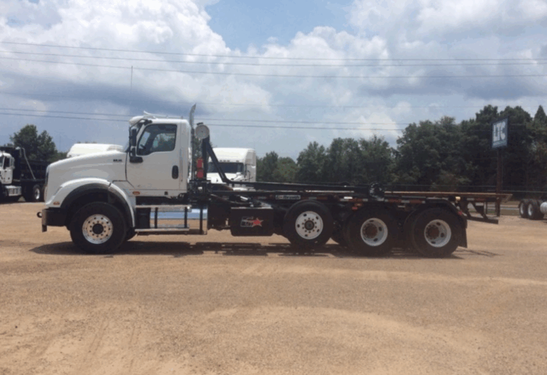 2024 International HX620 Galbreath U5-OR-174 60k lb 35.5"" Rails Cummins X15 Roll Off