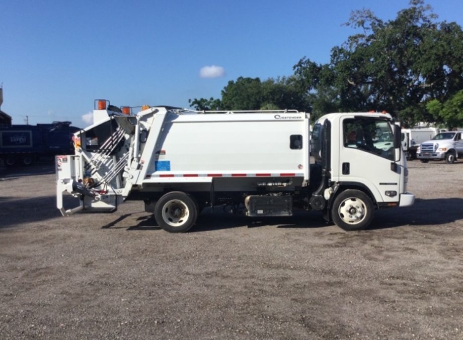 2023 Isuzu NRR Curbtender Quantum 8 Yd Isuzu 4HK1-TC Rear Loader