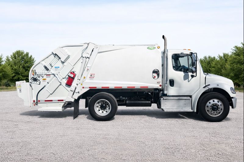 2024 Freightliner M2 106 New Way Viper 11 Yd Cummins B6.7 Rear Loader