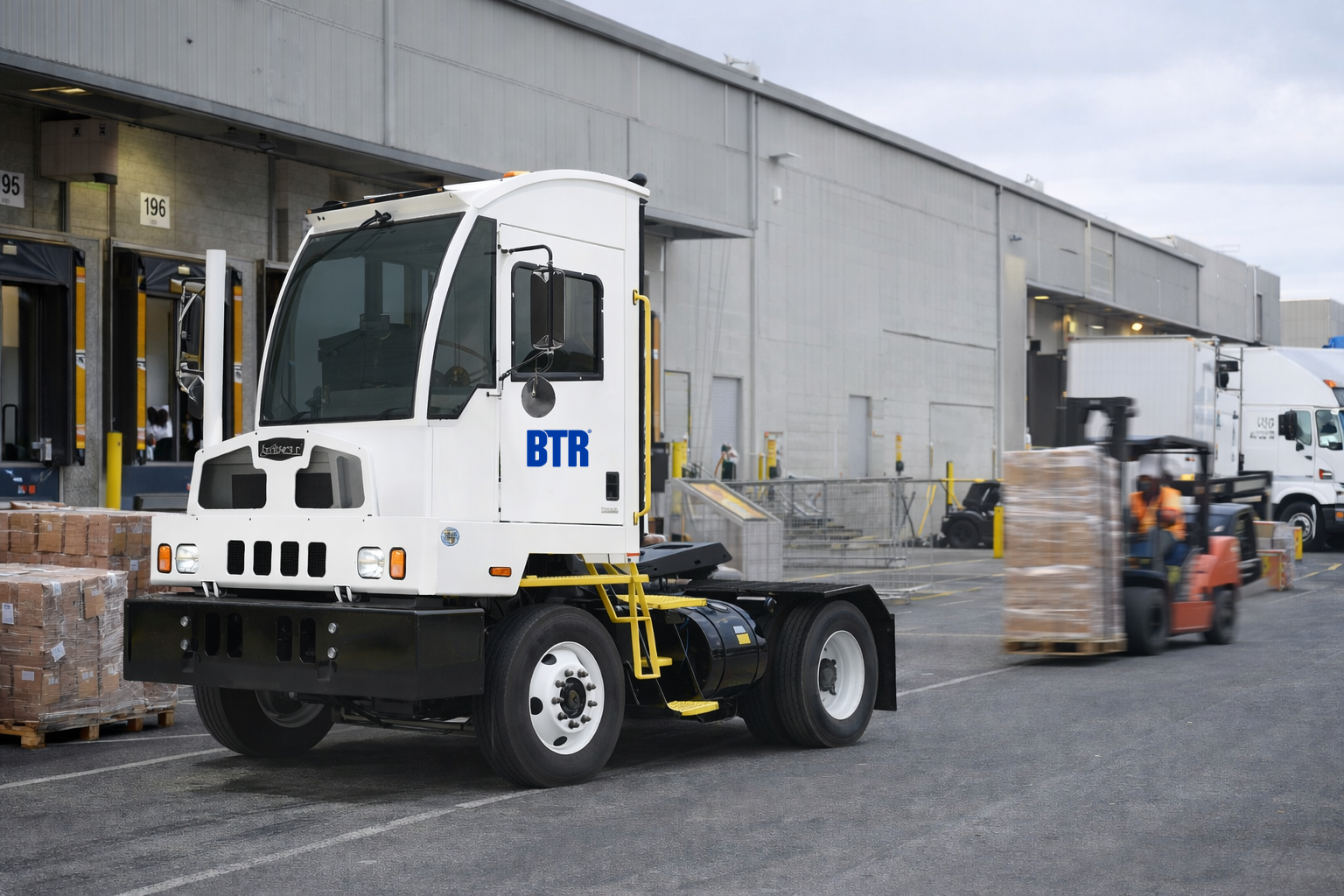 big truck rental yard truck operating in distribution center