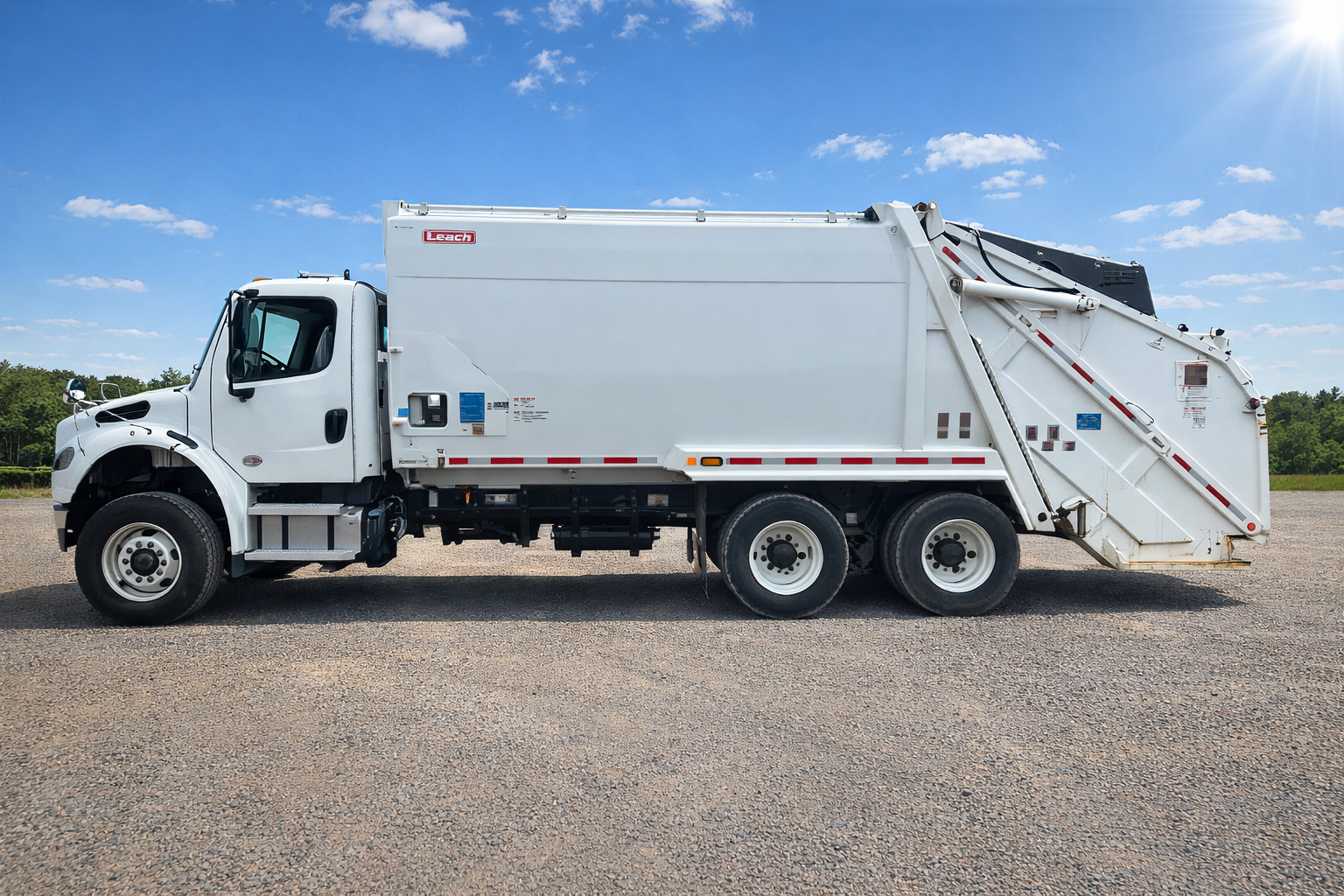 2022 Freightliner M2 106 Labrie Leach 2RIII 25 Yd Cummins L9 Rear Loader