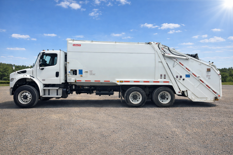 2022 Freightliner M2 106 Labrie Leach 2RIII 25 Yd Cummins L9 Rear Loader