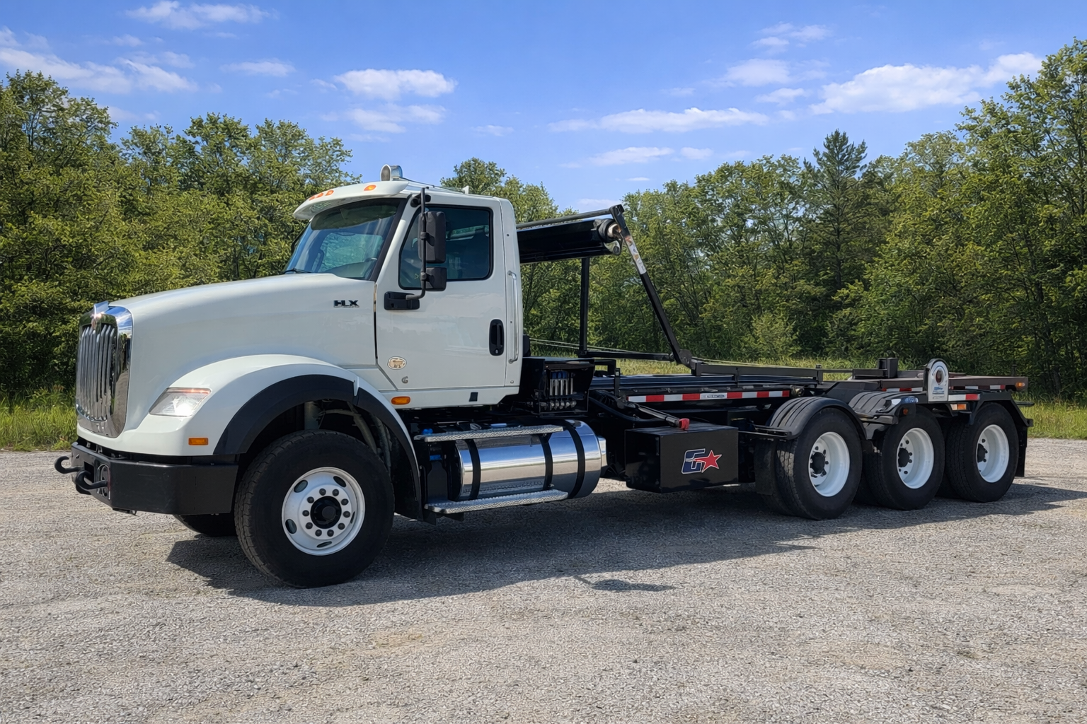 2024 International HX620 Galbreath U5-OR-174 60k lb 35.5" Rails Cummins X15 Roll Off
