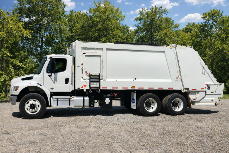 2024 Freightliner M2 106 Heil DuraPack 5000 25 Yd Cummins L9 Rear Loader