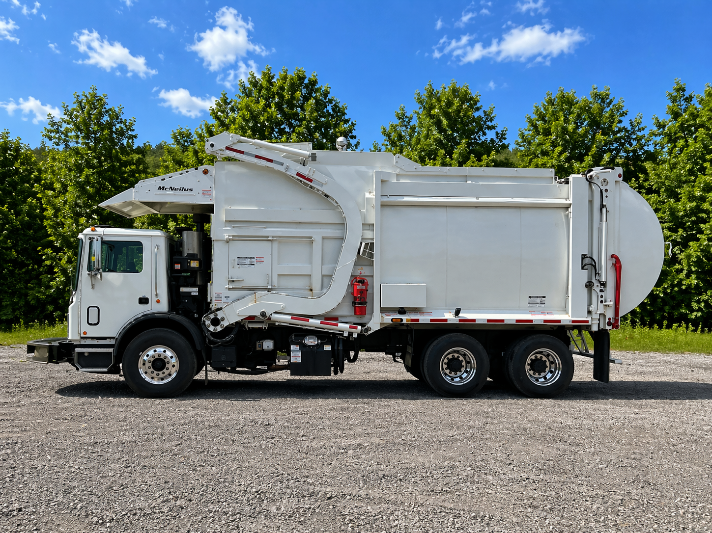 2024 Mack Terrapro 64R McNeilus 4029: Atlantic Front Loader 40 Yd Mack MP7 Front Loader