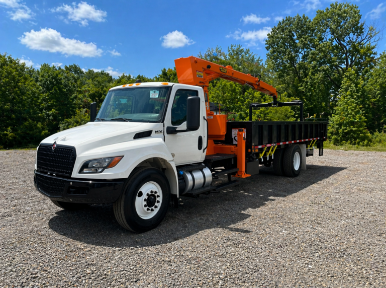 2024 International MV607 Petersen CP3 Base Loader 22' Cummins B6.7 Equipment
