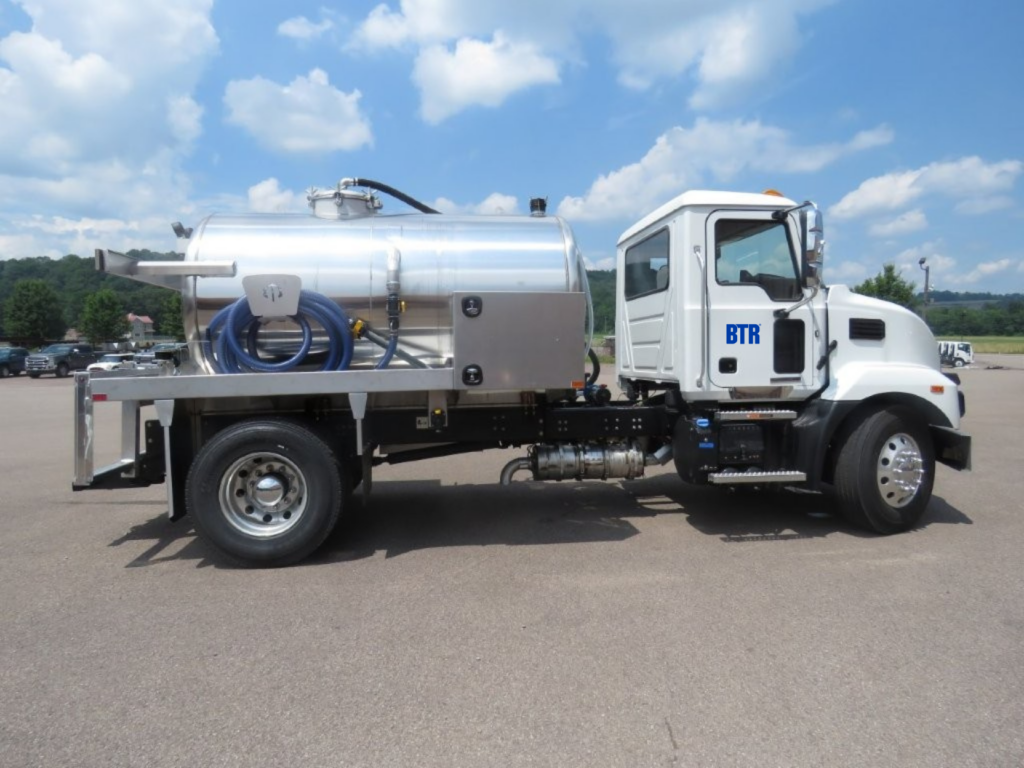 pumper truck