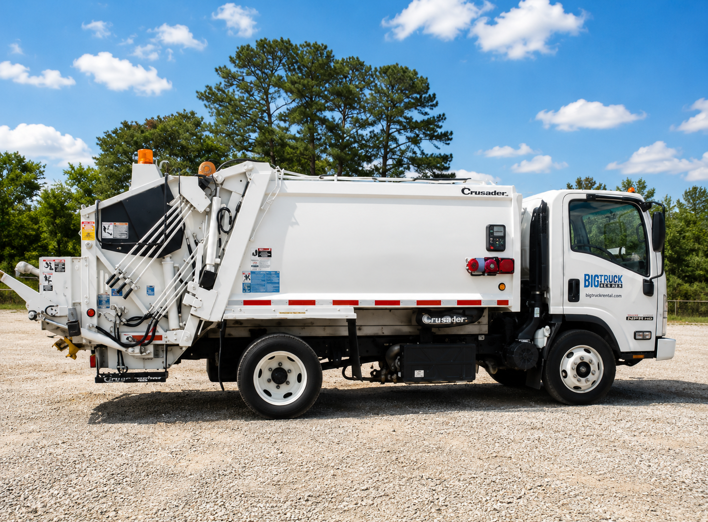 Rear Laoder Garbage Truck Immedaitely Available for Sale